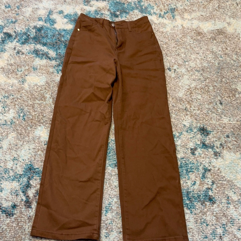 Wide lef pants